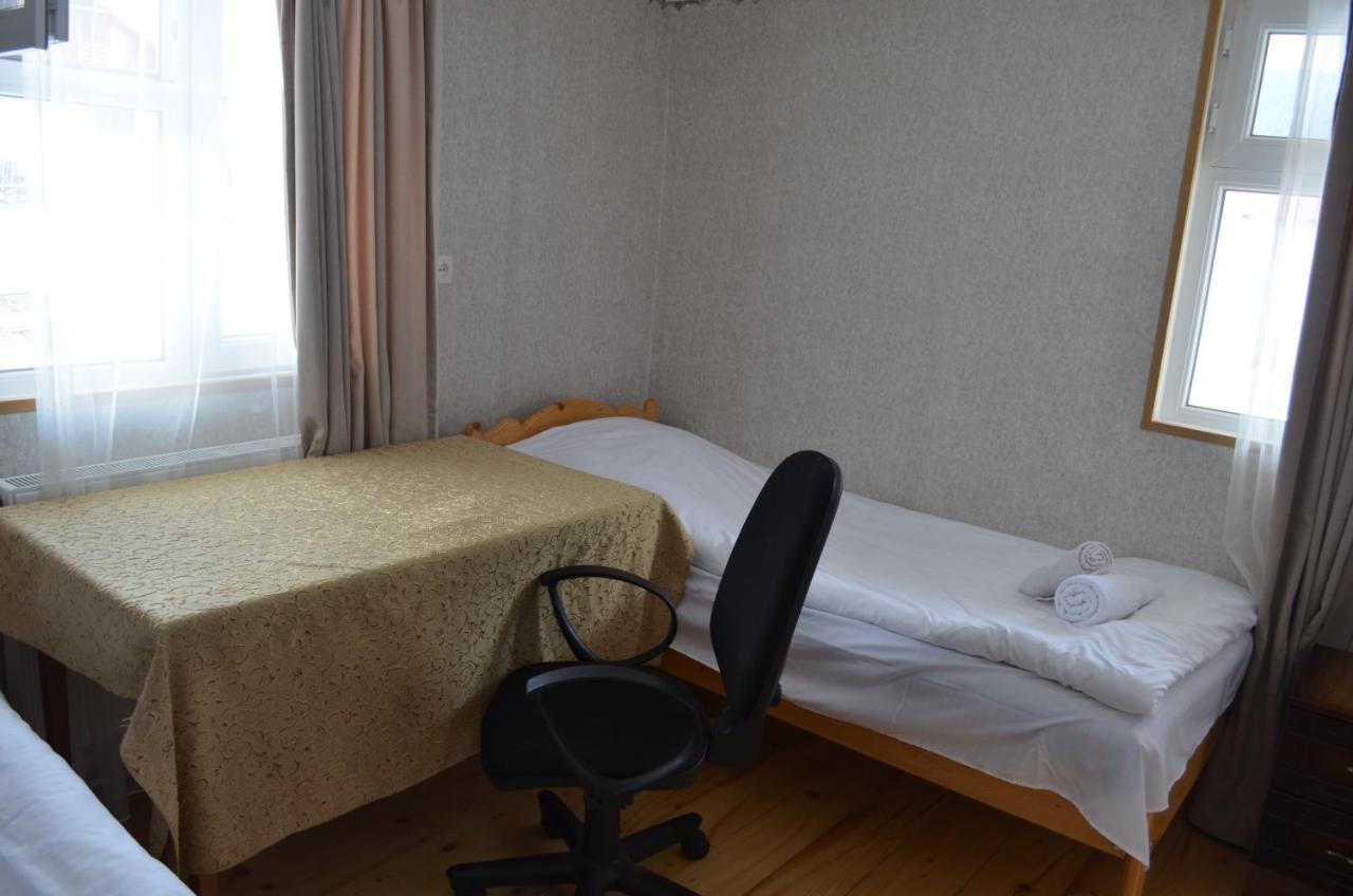 Guesthouse Qarim Mestia Extérieur photo