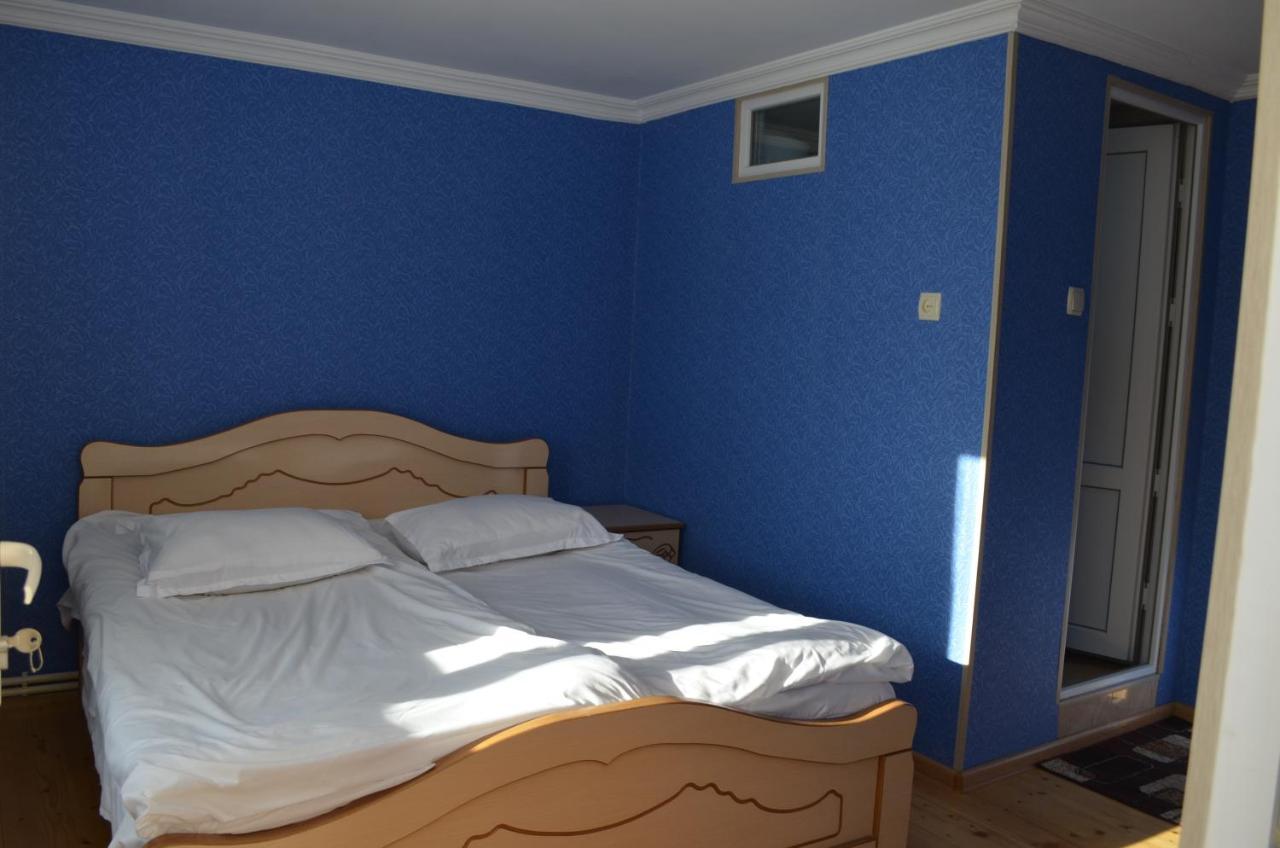 Guesthouse Qarim Mestia Extérieur photo
